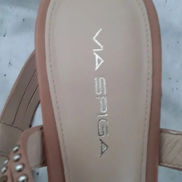 NWOT VIA SPIGA - Picture 4 of 4